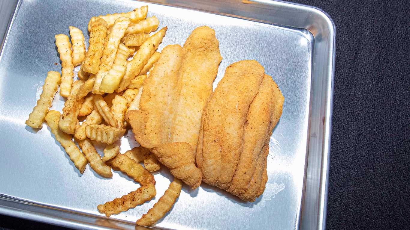 Fried Fish Basket – The Pink Company